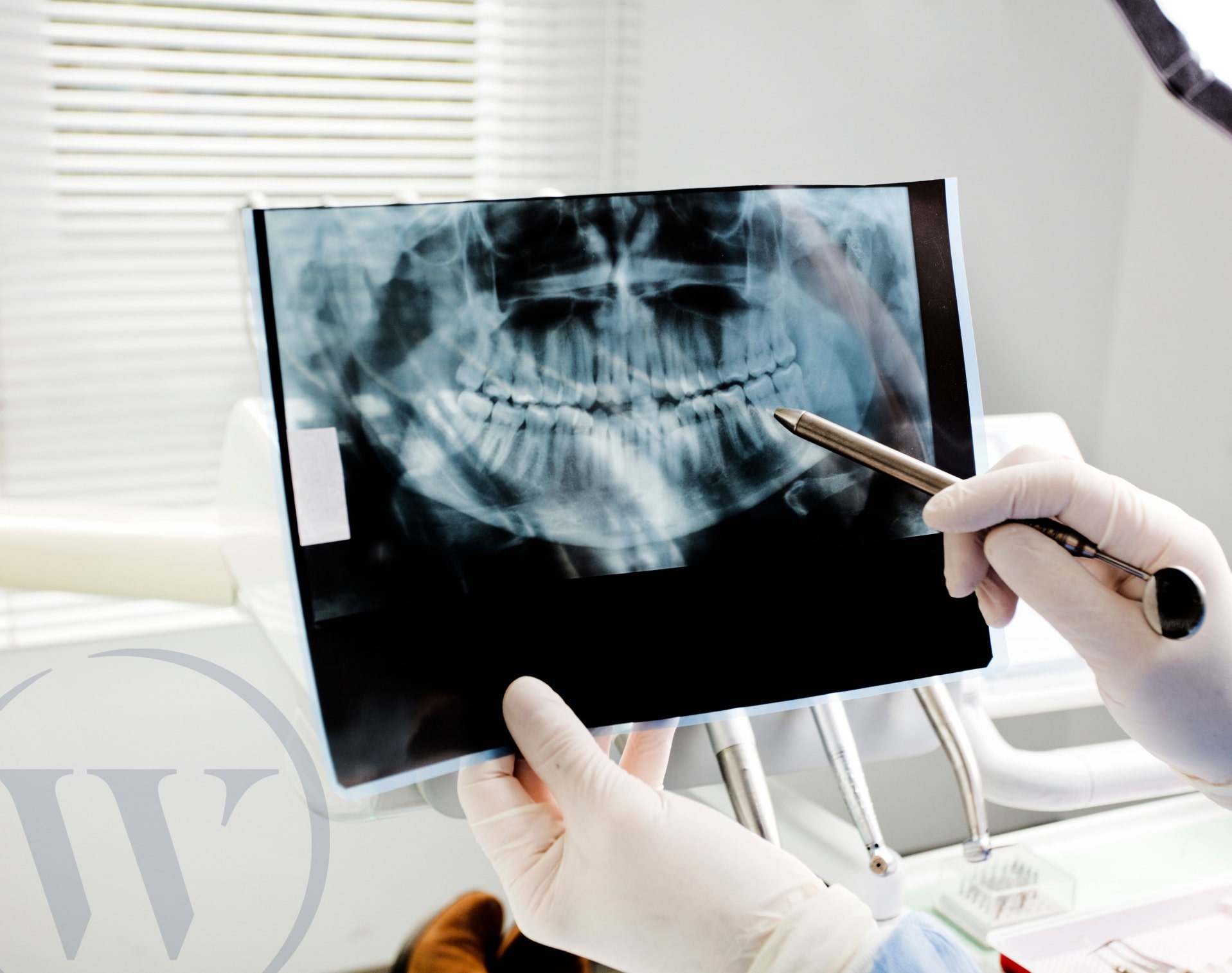 Private oral health screening in London