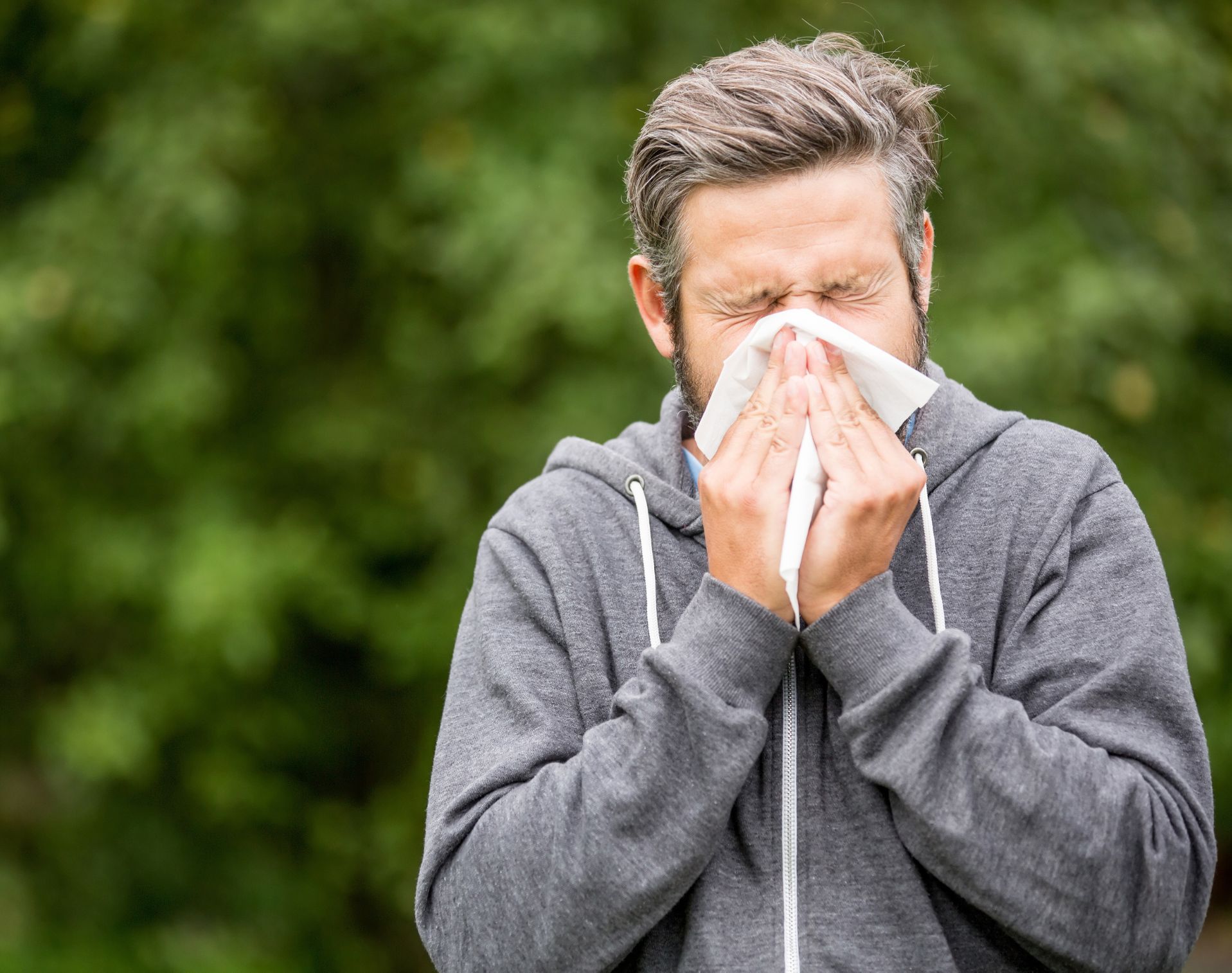 Seasonal hay fever: what are the warning signs and what can I do about it?